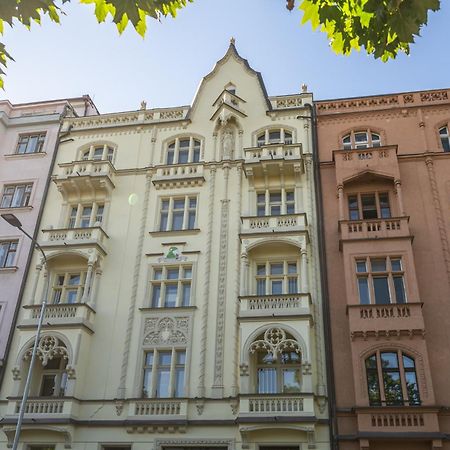 Jiriho Z Podebrad Apartments Praga Exterior foto